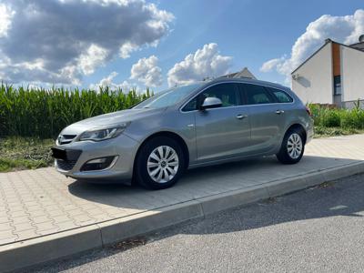 Używane Opel Astra - 33 000 PLN, 216 423 km, 2013