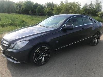 Używane Mercedes-Benz Klasa E - 44 500 PLN, 127 000 km, 2010