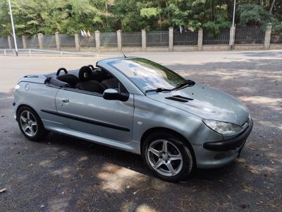 Używane Peugeot 206 CC - 8 500 PLN, 203 380 km, 2002