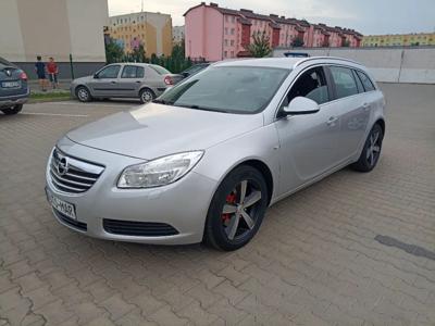 Używane Opel Insignia - 27 600 PLN, 144 000 km, 2009