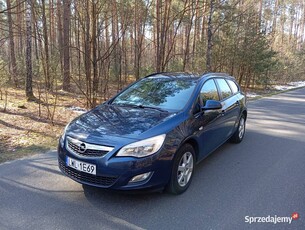 Opel Astra J 2012 2.0 cdti Automat