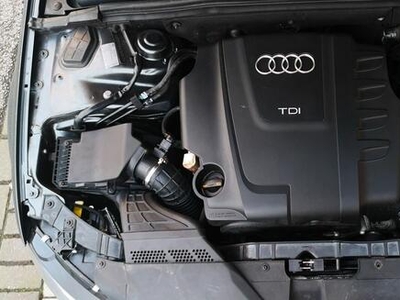 Audi A4 B8 2.0 TDI 143KM Multitronic Sline