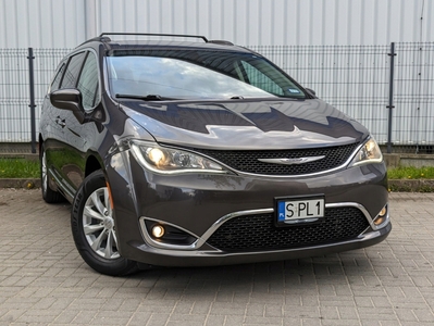 Chrysler Pacifica II 2017