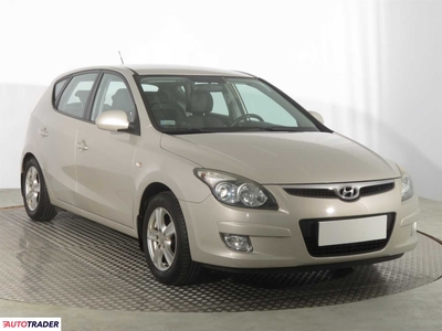 Hyundai i30 1.6 124 KM 2009r. (Piaseczno)