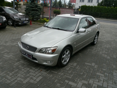 Lexus IS I Sedan 2.0 155KM 1999