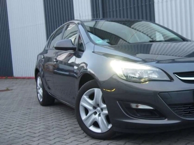 Opel Astra J GTC 1.4 Turbo ECOTEC 120KM 2014