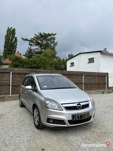 Opel Zafira B 1,9 CDTI/2006r/Klima/PDC