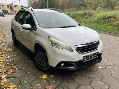 Peugeot 2008 I SUV 1.2 VTi 82KM 2013