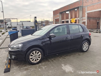 Volkswagen Golf VI 1.6 TDI 2012 bogata wersja