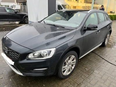 Volvo V60 I Kombi Facelifting 2.0 D3 DRIVE-E 150KM 2017