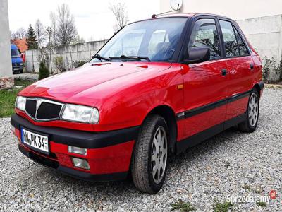 Lancia Delta 2.0 16V prawie OLDTIMER ale nie Integrale