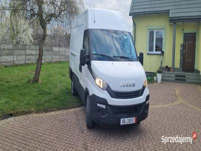 Iveco Daily 35S12 FURGON L3H2