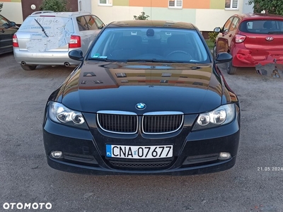 BMW Seria 3 318d