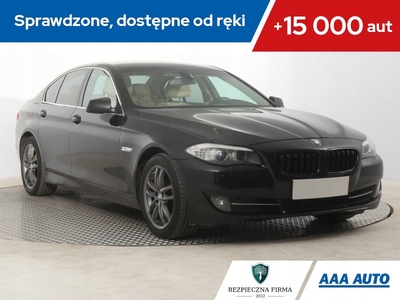 BMW Seria 5 E60 Sedan 2.0 520d 177KM 2010