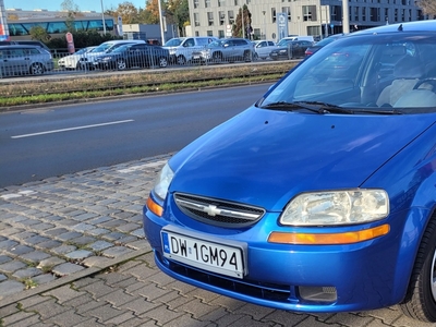 Chevrolet Aveo T200 Sedan 1.4 i 83KM 2004