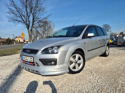 Ford Focus I Kombi 1.6 16V 101KM 2005