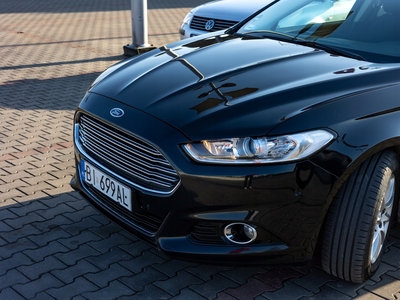 Ford Mondeo V Sedan 2.0 TDCi 150KM 2015