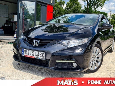 Honda Civic IX Hatchback 5d 1.8 i-VTEC 142KM 2013