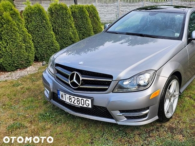 Mercedes-Benz Klasa C 250 CGI BlueEff