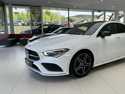 Mercedes CLA 200