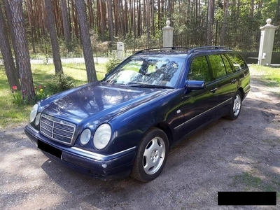 Mercedes Klasa E W210 1998