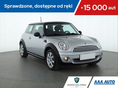 Mini Mini R56 Hatchback 1.6 i 16V 120KM 2007