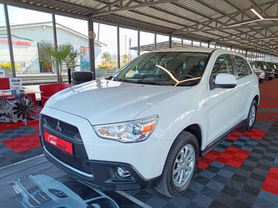 Mitsubishi ASX I SUV 1.8 DID MIVEC 116KM 2011