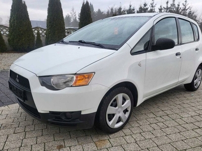 Mitsubishi Colt VI Hatchback 1.3 i 16V CZ3 95KM 2009