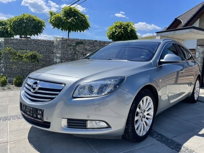 Opel Insignia I Sports Tourer 2.0 CDTI ECOTEC 130KM 2010