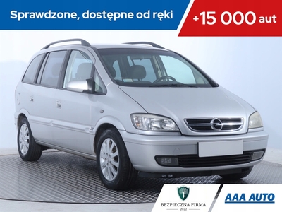 Opel Zafira A 1.8 16V 125KM 2004