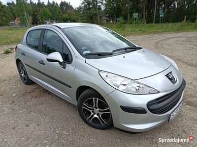 Peugeot 207 1.4 8V 2009r