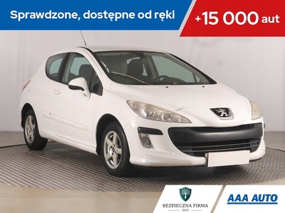 Peugeot 308 I Hatchback 5d 1.4 VTi 95KM 2008