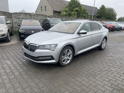 Skoda Superb III Kombi Facelifting 2.0 TDI SCR 150KM 2022