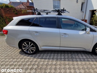Toyota Avensis 2.0 D-4D PowerBoost Style
