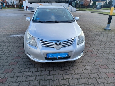 Toyota Avensis III Wagon 2.0 D-4D 126KM 2011