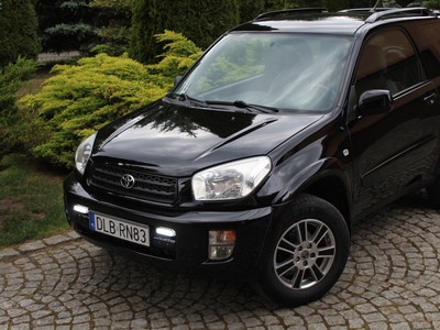 Toyota RAV4 II 2.0 i 16V 150KM 2001