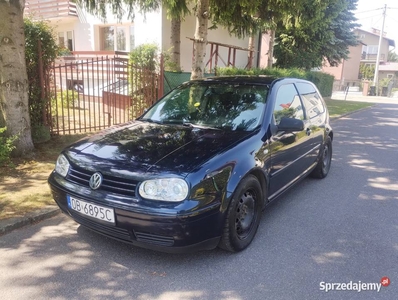 Volkswagen Golf 4 1,6 sr ŁADNY