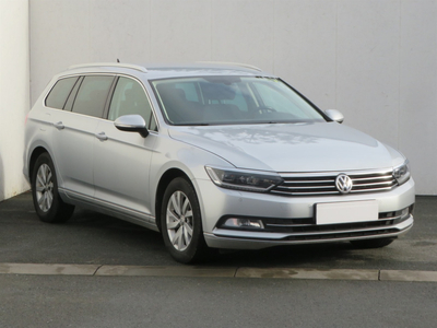 Volkswagen Passat 2021 2.0 TDI 167699km Kombi