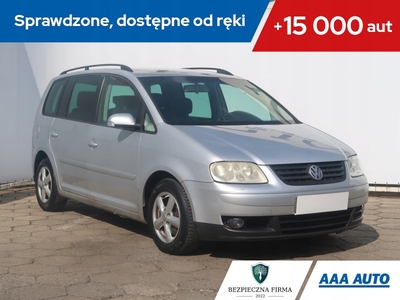 Volkswagen Touran I 2004