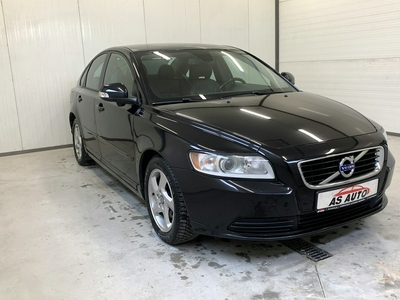 Volvo S40