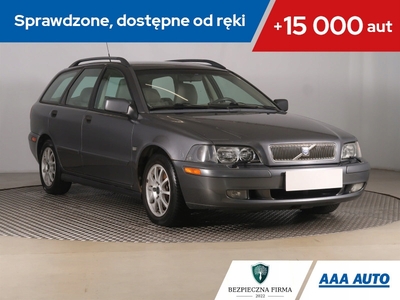 Volvo S40 I 1.8 16V 122KM 2002