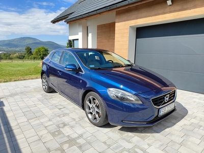 Volvo V40 II Cross Country T4 180KM 2015