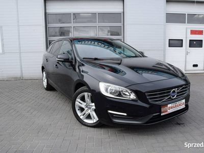 Volvo V60 1.6 D2 Lift Serwis LED Navi Opłacony Zamiana Euro-5b I (2010-201…