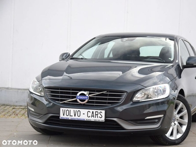 Volvo V60 D4 Drive-E Momentum