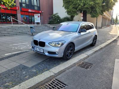 Bmw 1 Sport Line Rezerwacja