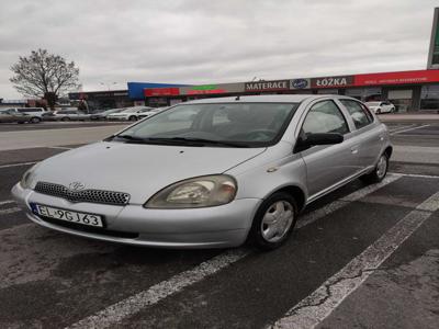 Toyota Yaris 2001, 5 drzwi, dobry stan