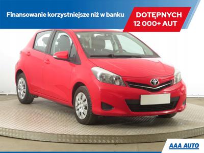 Toyota Yaris III Hatchback 5d 1.0 VVT-i 69KM 2011