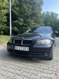 BMW Seria 3 320i - 170 KM