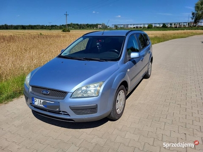 Ford Focus 1.6 TDCi 109 KM, klima, hak