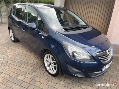 Meriva 1.7 Opel 6 bieg klima Alu nawigacja grzane